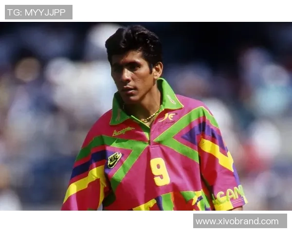 现役足球明星的中文译名及其背后的故事与含义解析